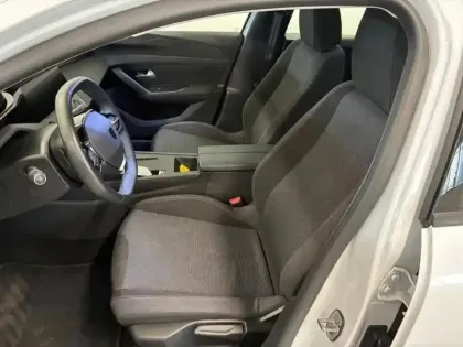 Photo 9 Peugeot 308  SW 1.5 BlueHDi 130ch S&S Style EAT8