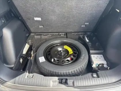 Photo 14 Ford Kuga  2.5 Duratec 180ch Hybrid FlexiFuel ST-Line X Powershift