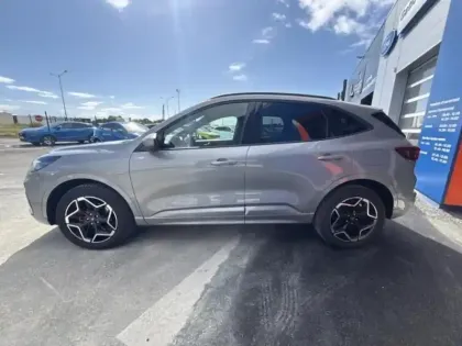 Photo 7 Ford Kuga  2.5 Duratec 180ch Hybrid FlexiFuel ST-Line X Powershift