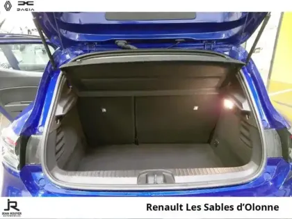 Photo 6 Renault Clio  1.6 E-Tech 145ch full hybrid Evolution