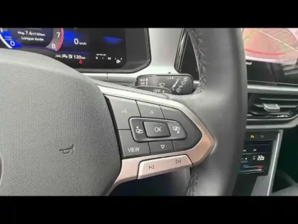 Photo 14 Volkswagen T-roc  1.5 TSI Evo2 150ch VW Edition DSG7