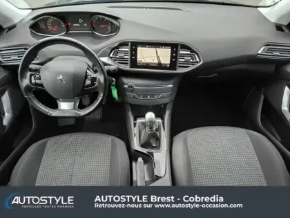 Photo 17 Peugeot 308  1.5 BlueHDi 100ch E6.c S&S Style