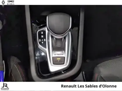 Photo 20 Renault Arkana  1.6 E-Tech hybride 145ch RS Line Fast Track