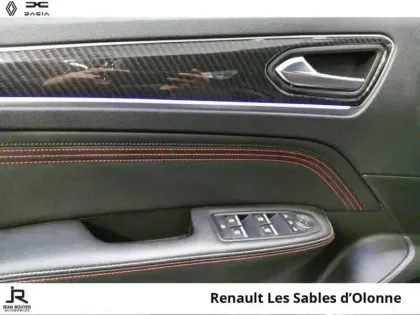 Photo 13 Renault Arkana  1.6 E-Tech hybride 145ch RS Line Fast Track