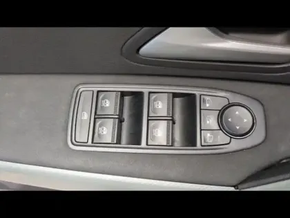 Photo 14 Dacia Duster  1.6 hybrid 140ch Extreme
