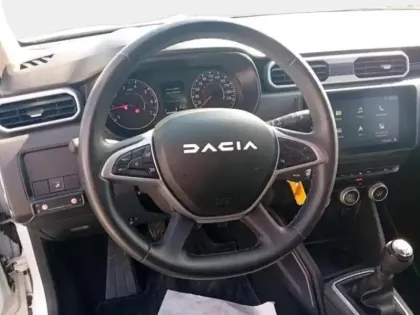 Photo 14 Dacia Duster  1.5 Blue dCi 115ch  Journey 4x4