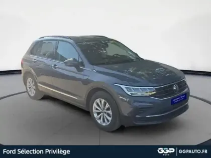 Photo 6 Volkswagen Tiguan  2.0 TDI 150ch Life Plus DSG7