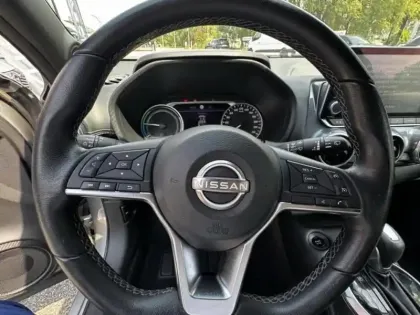 Photo 16 Nissan Juke  1.6 Hybrid 143ch N-Connecta 2023
