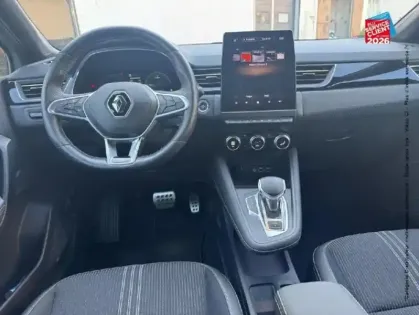Photo 14 Renault Captur  1.6 E-Tech hybride 145ch Engineered