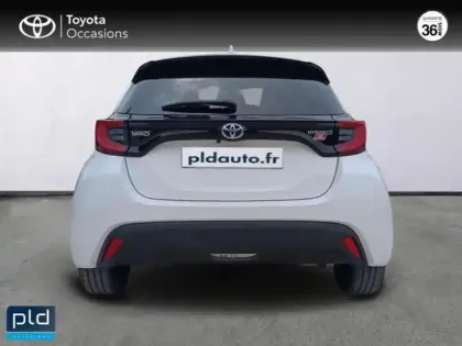 Photo 6 Toyota Yaris  116h Design 5p MC24