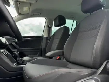 Photo 11 Volkswagen Tiguan  2.0 TDI 150ch Sound DSG7