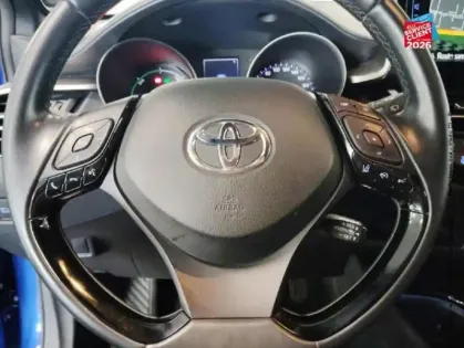 Photo 11 Toyota C-HR  122h Collection 2WD E-CVT RC18
