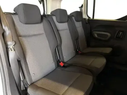Photo 23 Toyota Proace  CITY Verso Medium 1.5 100 D-4D Design RC23