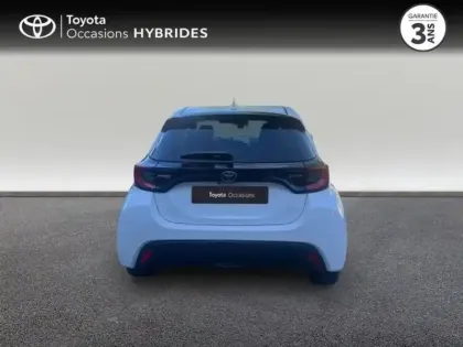 Photo 7 Toyota Yaris  116h Design 5p MC24