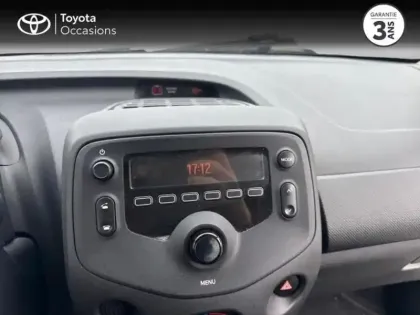 Photo 14 Toyota Aygo  1.0 VVT-i 72ch x-pro 5p