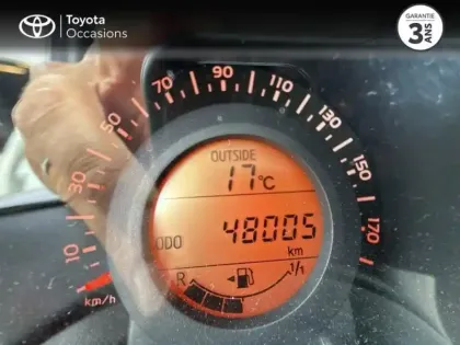Photo 13 Toyota Aygo  1.0 VVT-i 72ch x-pro 5p