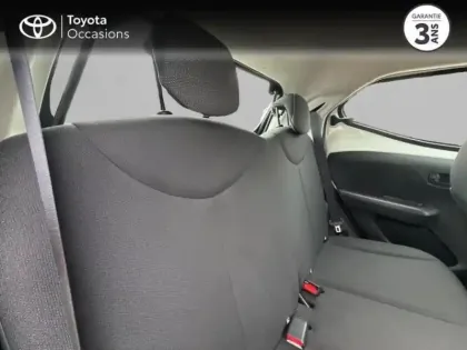 Photo 5 Toyota Aygo  1.0 VVT-i 72ch x-pro 5p