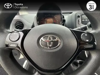 Photo 12 Toyota Aygo  1.0 VVT-i 72ch x-pro 5p