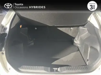 Photo 9 Toyota Yaris  Cross 116h Dynamic Business + Programme Beyond Zero Academy MY22