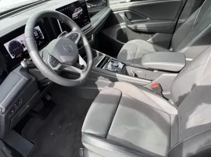 Photo 11 Volkswagen Tiguan  2.0 TDI 150ch Elegance DSG7
