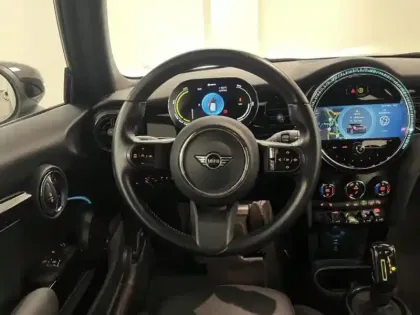 Photo 9 Mini Mini  Cooper SE 184ch Edition Premium BVA 5CV