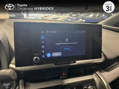 Photo 8 Toyota C-HR  1.8 Hybride 140ch Design MY25