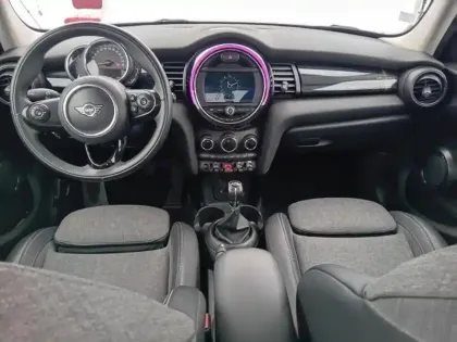 Photo 9 Mini Mini  5 Portes Cooper 136ch Edition Greenwich 115g