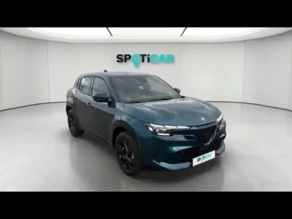 Photo 8 Alfa Romeo Junior  1.2 Ibrida 145ch Premium e-DCT6