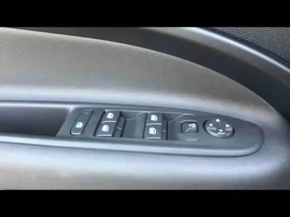 Photo 28 Alfa Romeo Junior  1.2 Ibrida 145ch Premium e-DCT6