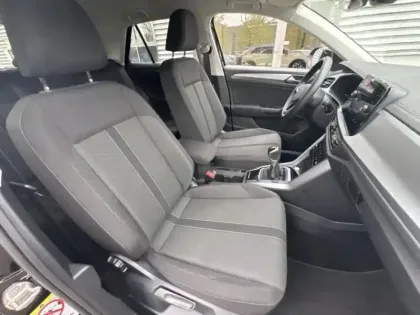 Photo 9 Volkswagen T-roc  1.0 TSI 116ch VW Edition
