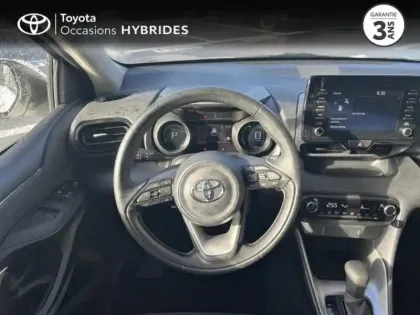 Photo 8 Toyota Yaris  116h Design 5p