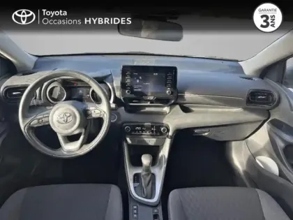 Photo 7 Toyota Yaris  116h Design 5p