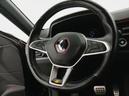 Photo 14 Renault Arkana  1.6 E-Tech hybride 145ch RS Line Fast Track