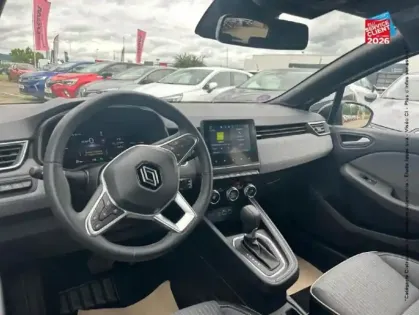 Photo 14 Renault Clio  1.6 E-Tech 145ch full hybrid Techno - 24