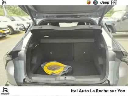 Photo 5 Alfa Romeo Junior  Elettrica 156ch 54kWh Sprint