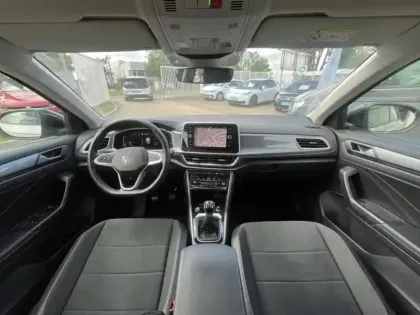 Photo 6 Volkswagen T-roc  1.5 TSI EVO 150ch Style