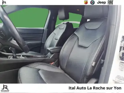 Photo 8 Jeep Compass  1.3 Turbo T4 240ch PHEV 4xe S AT6 eAWD