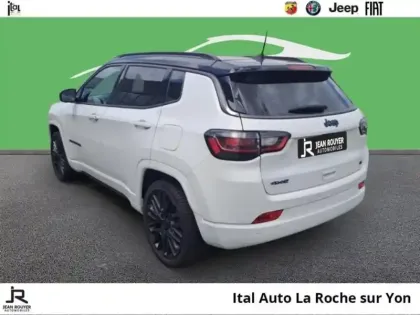 Photo 6 Jeep Compass  1.3 Turbo T4 240ch PHEV 4xe S AT6 eAWD