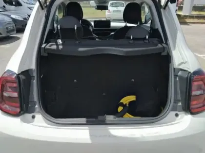 Photo 5 Fiat 500  e 118ch Pack Confort MY23