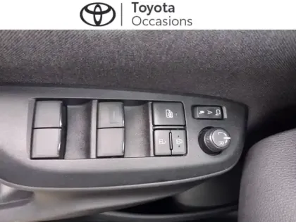 Photo 12 Toyota Yaris  Cross 116h Dynamic MC24