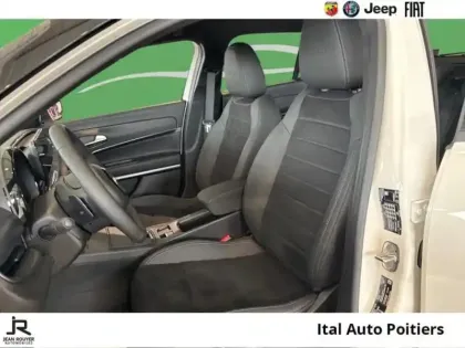 Photo 8 Fiat 600  1.2 Hybrid Turbo 145ch Sport eDCT6