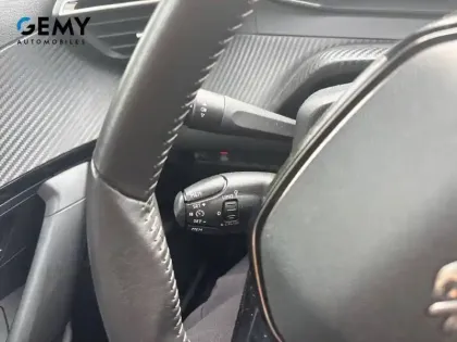 Photo 19 Peugeot 2008  Electrique 136 ch