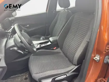 Photo 8 Peugeot 2008  Electrique 136 ch