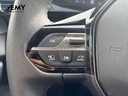 Photo 20 Peugeot 408  Hybrid 145 e-DCS6