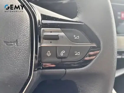 Photo 21 Peugeot 408  Hybrid 145 e-DCS6