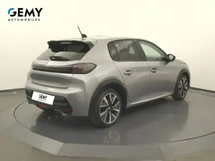 Photo 41 Peugeot 208  PureTech 130 S&S EAT8
