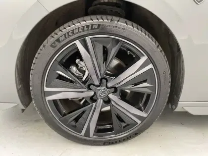 Photo 16 Peugeot 308  SW Hybrid 136 e-DCS6