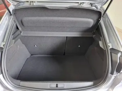 Photo 11 Peugeot 208  PureTech 100 S&S BVM6