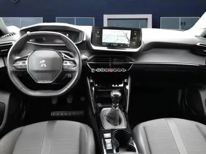 Photo 12 Peugeot 2008  BlueHDi 110 S&S BVM6
