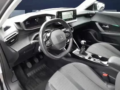 Photo 16 Peugeot 2008  BlueHDi 110 S&S BVM6